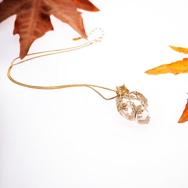 Echoing Dal Pendant,,hi-res image number null