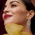 A Lustrous Interweave,,hi-res image number null