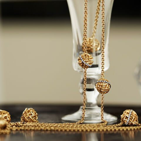 The Tagliatelle Nest Yard Chain