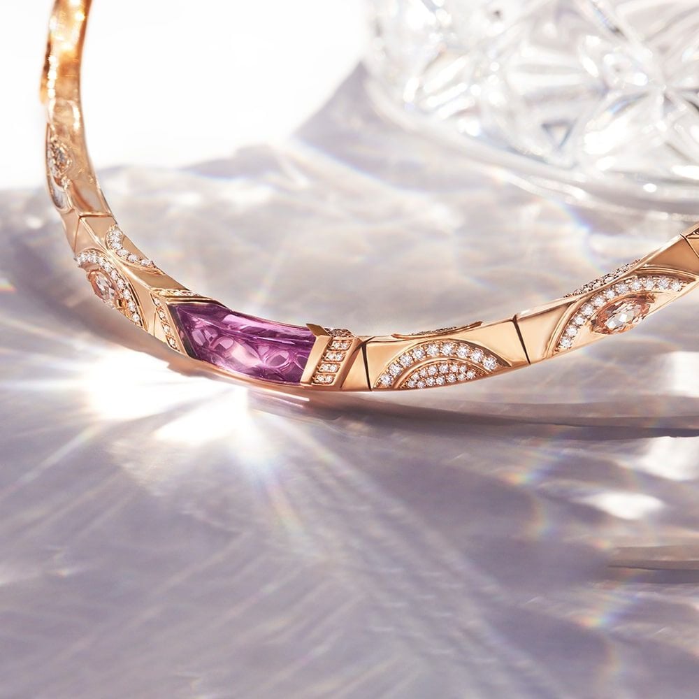 Amazing jewelry様 An Infinite Arc Necklace | Zoya A TATA Product