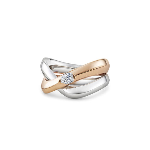 My Embrace ring, 1 Diamond