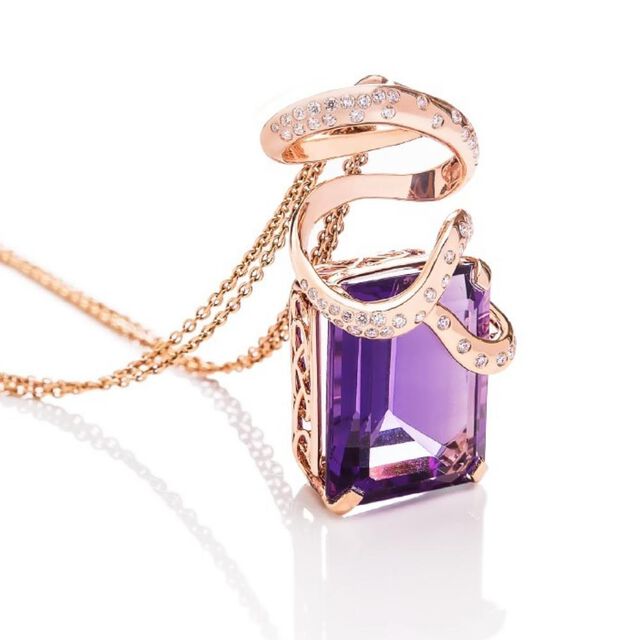 Tanishq Yellow Gold Amethyst Pendants Tryst With Amethyst Pendant