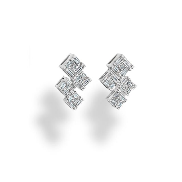 Well, this is harmony earrings,,hi-res image number null
