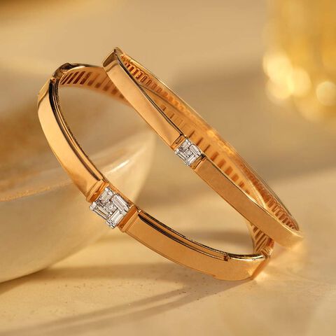 Circle Back Into Time Bangle | Zoya A TATA Product