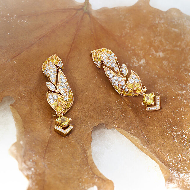 Dancing Chinar Earrings,,hi-res image number null