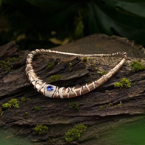 Deep Roots Necklace